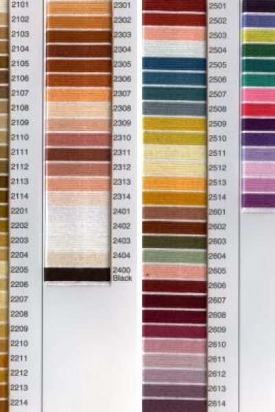Madeira Mouline Sticktwist, verschiedene Farben
